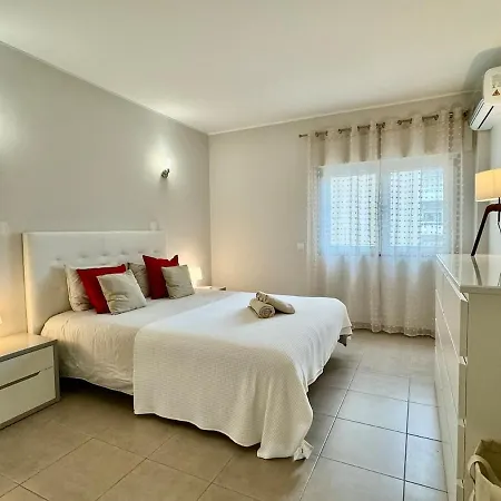 Apartment Why Knot Beach, Marina Nearby Quarteira